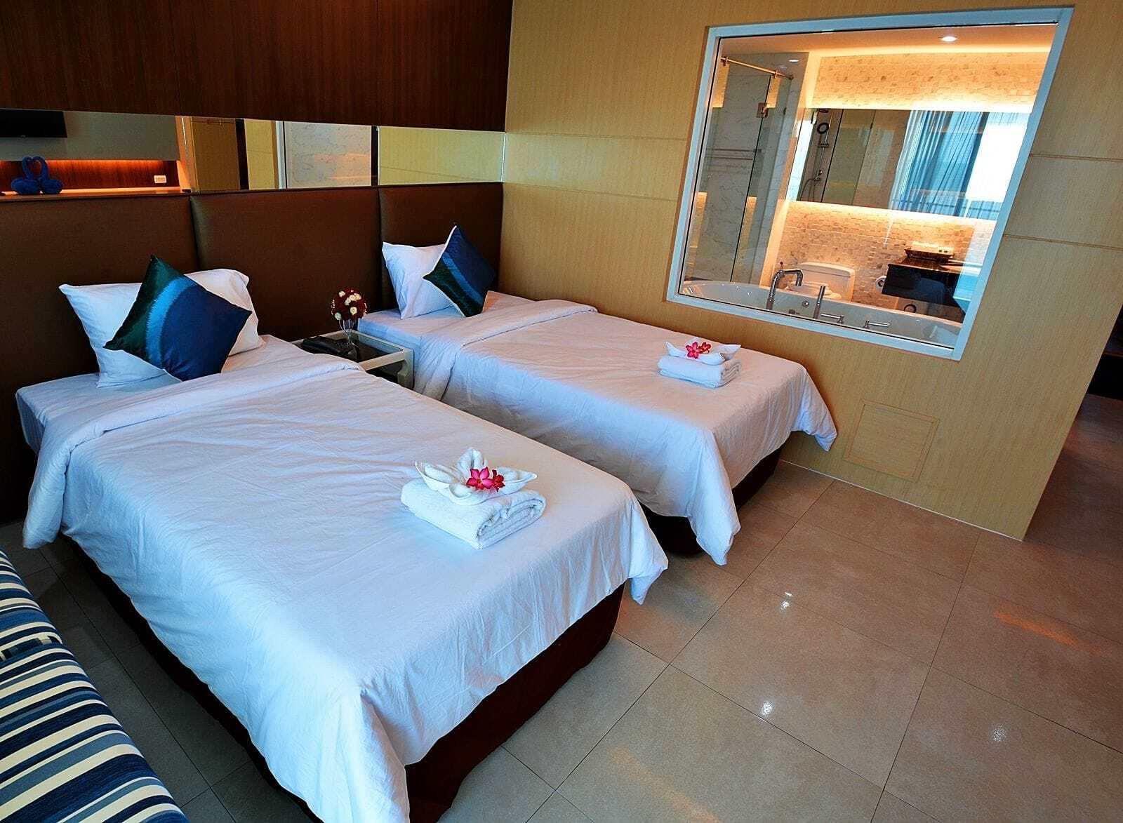 Capital O 1088 Golden Dragon Beach Resort バーンラムン エクステリア 写真
